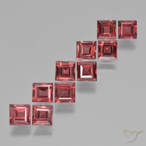 3.97ctw Naturale Rosso scuro Granato Piropo, Quadrato, VS