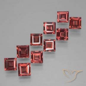 Gemme di Granato Piropo Rosso medio naturale da 4.11 ct, Quadrato, VS