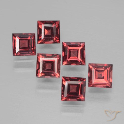 2.74ctw Naturale Rosso scuro Granato Piropo, Quadrato, VS