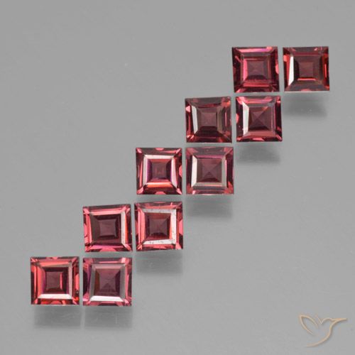 3.80ctw Naturale Rosso scuro Granato Piropo, Quadrato, VS