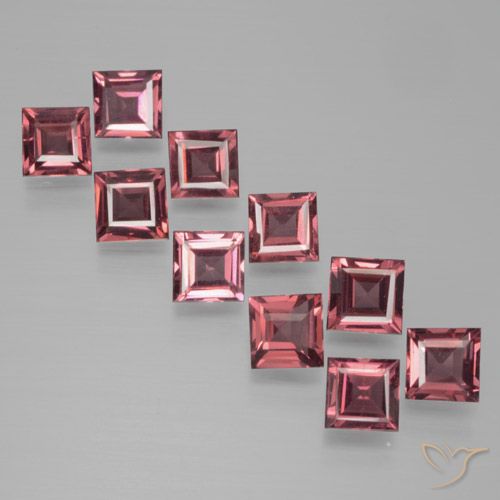 4.04ctw Naturale Rosso medio-scuro Granato Piropo, Quadrato, VS
