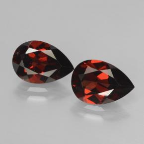 Gemme di Granato Piropo Rosso Sangue Profondo naturale da 4.19 ct, Forma a pera, VVS-VS