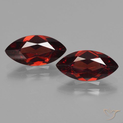 3.50ctw Naturale Rosso Sangue Profondo Granato Piropo, Taglio marquise, VVS-VS