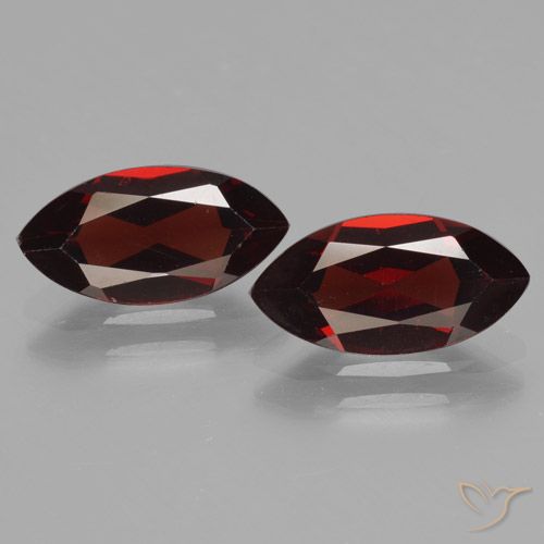 4.18ctw Naturale Rosso scuro Granato Piropo, Taglio marquise, VVS-VS