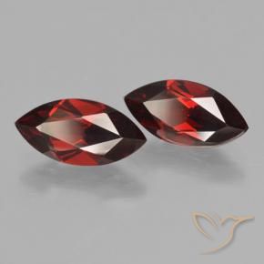 Gemme di Granato Piropo Rosso scuro naturale da 3.98 ct, Taglio marquise, VVS-VS
