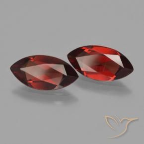Gemme di Granato Piropo Rosso scuro naturale da 3.61 ct, Taglio marquise, VVS-VS