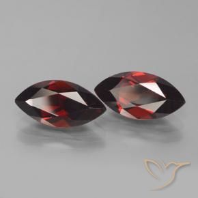 Gemme di Granato Piropo Rosso Sangue Profondo naturale da 4.33 ct, Taglio marquise, VVS-VS