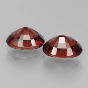 Gemme di Granato Piropo Rosso scuro naturale da 3.52 ct, Taglio ovale, VVS-VS
