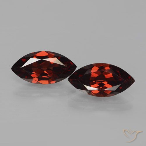 3.92ctw Naturale Rosso scuro Granato Piropo, Taglio marquise, VVS-VS