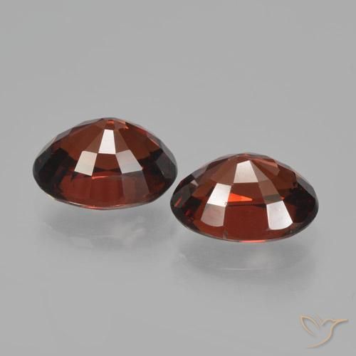Gemme di Granato Piropo Rosso scuro naturale da 3.55 ct, Ovale, VVS-VS