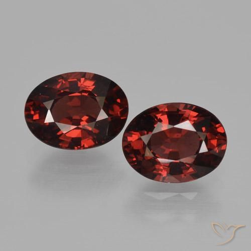 3.35ctw Naturale Rosso Sangue Profondo Granato Piropo, Ovale, VVS-VS