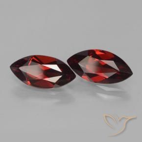 Gemme di Granato Piropo Rosso Sangue Profondo naturale da 3.82 ct, Taglio marquise, VVS-VS