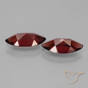 Gemme di Granato Piropo Rosso Sangue Profondo naturale da 3.82 ct, Taglio marquise, VVS-VS