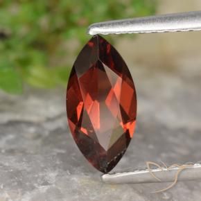 Granato Piropo Rosso medio naturale da 1.17 ct, Taglio marquise, VVS-VS