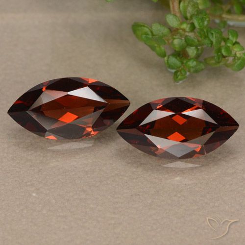 2.25ctw Naturale Rosso scuro Granato Piropo, Taglio marquise, VVS-VS
