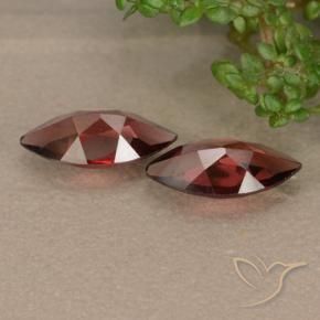 Gemme di Granato Piropo Rosso scuro naturale da 2.09 ct, Taglio marquise, VVS-VS