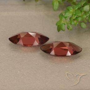 Gemme di Granato Piropo Rosso scarlatto profondo naturale da 2.49 ct, Taglio marquise, VVS-VS