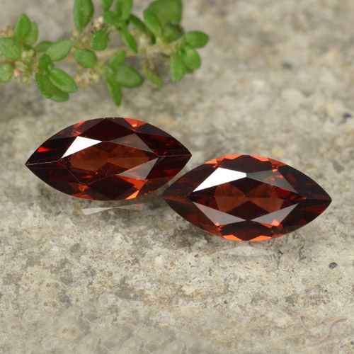 2.36ctw Naturale Rosso scuro Granato Piropo, Taglio marquise, VVS-VS