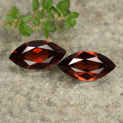 2.40ctw Naturale Rosso scuro Granato Piropo, Taglio marquise, VVS-VS