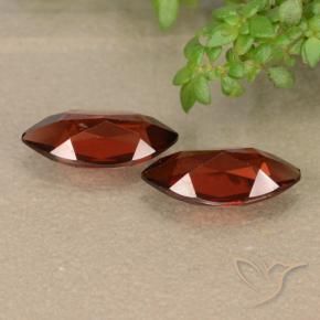 Gemme di Granato Piropo Sangria rossa naturale da 2.31 ct, Taglio marquise, VVS-VS