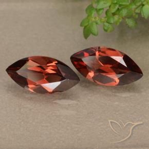 Gemme di Granato Piropo Sangria rossa naturale da 2.39 ct, Taglio marquise, VVS-VS