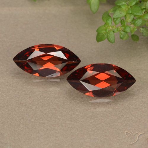 2.14ctw Naturale Rosso scuro Granato Piropo, Taglio marquise, VVS-VS