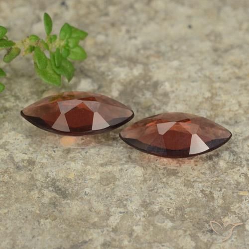Gemme di Granato Piropo Sangria rossa naturale da 1.83 ct, Taglio marquise, VVS-VS
