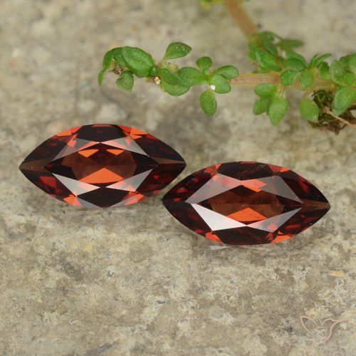 2.04ctw Naturale Ribes Rosso Granato Piropo, Taglio marquise, VVS-VS