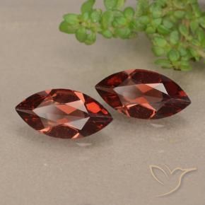 Gemme di Granato Piropo Rosso scuro naturale da 2.02 ct, Taglio marquise, VVS