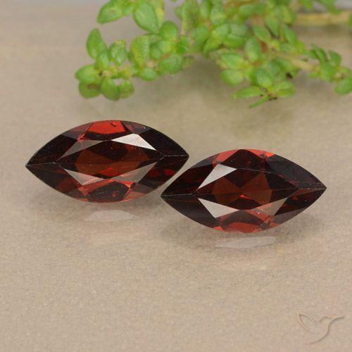 2.36ctw Naturale Rosso scuro Granato Piropo, Taglio marquise, VVS-VS