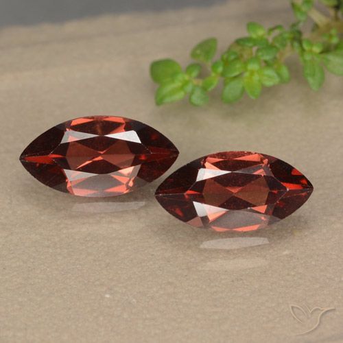 2.58ctw Naturale Rosso scuro Granato Piropo, Taglio marquise, VVS-VS