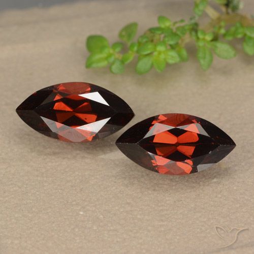 2.97ctw Naturale Rosso scuro Granato Piropo, Taglio marquise, VVS
