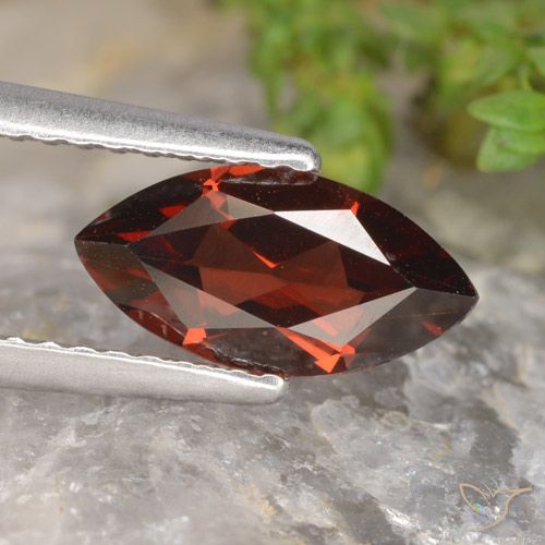 1.36ct Naturale Rosso scuro Granato Piropo, Taglio marquise, VVS-VS
