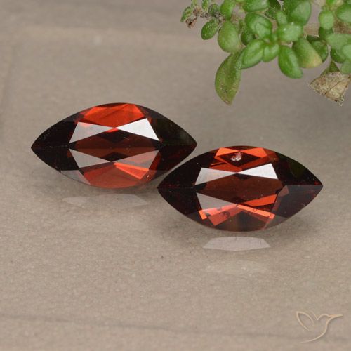 2.52ctw Naturale Rosso scuro Granato Piropo, Taglio marquise, VVS-VS