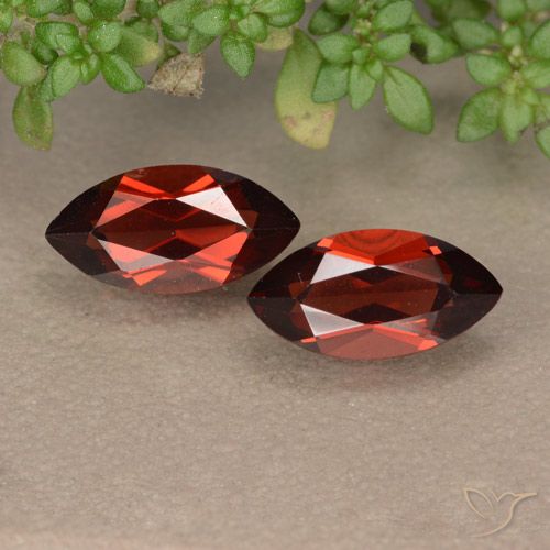 2.80ctw Naturale Rosso scuro Granato Piropo, Taglio marquise, VVS-VS