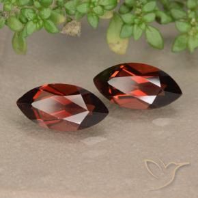 Gemme di Granato Piropo Rosso scuro naturale da 2.80 ct, Taglio marquise, VVS-VS