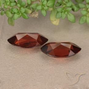 Gemme di Granato Piropo Rosso scuro naturale da 2.80 ct, Taglio marquise, VVS-VS
