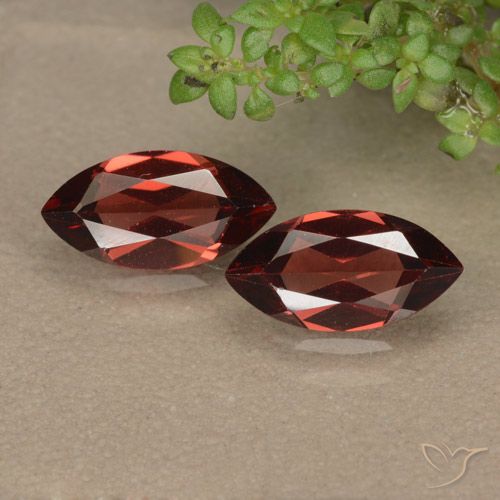 2.43ctw Naturale Rosso medio Granato Piropo, Taglio marquise, VVS-VS