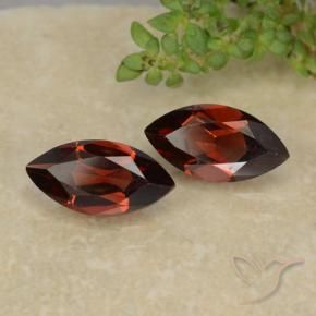 Gemme di Granato Piropo Rosso scuro naturale da 2.45 ct, Taglio marquise, VVS-VS