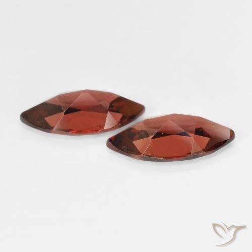 Gemme di Granato Piropo Medium Dark-Red naturale da 2.27 ct, Taglio marquise, VVS-VS