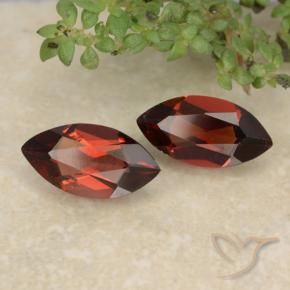 Gemme di Granato Piropo Rosso intenso naturale da 2.06 ct, Taglio marquise, VVS-VS