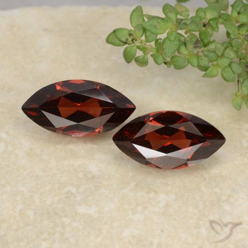 2.56ctw Naturale Rosso scuro Granato Piropo, Taglio marquise, VVS-VS