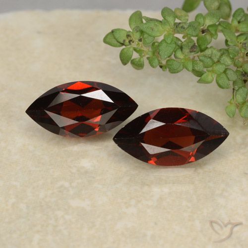2.39ctw Naturale Rosso fuoco Granato Piropo, Taglio marquise, VVS-VS