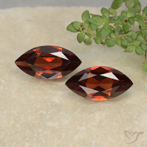 2.22ctw Naturale Rosso scuro Granato Piropo, Taglio marquise, VVS-VS