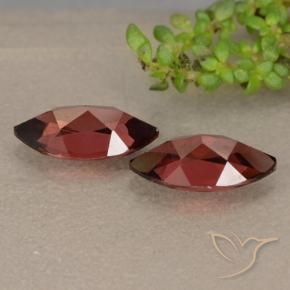 Gemme di Granato Piropo Rosso scuro naturale da 2.56 ct, Taglio marquise, VVS-VS