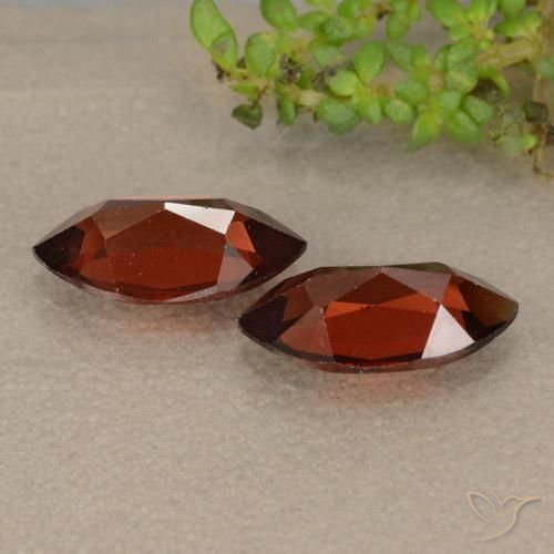 Gemme di Granato Piropo Rosso Sangue Profondo naturale da 2.58 ct, Taglio marquise, VVS-VS