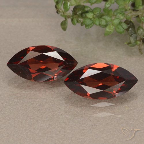 2.44ctw Naturale Rosso medio Granato Piropo, Taglio marquise, VVS-VS