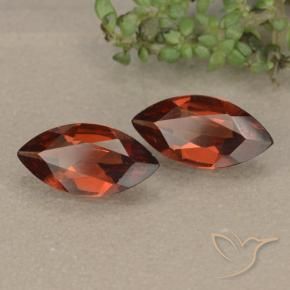 Gemme di Granato Piropo Rosso medio naturale da 1.82 ct, Taglio marquise, VVS-VS