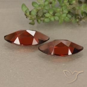 Gemme di Granato Piropo Rosso scuro naturale da 2.49 ct, Taglio marquise, VVS-VS