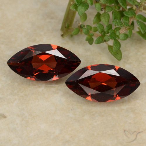2.44ctw Naturale Rosso scuro Granato Piropo, Taglio marquise, VVS-VS